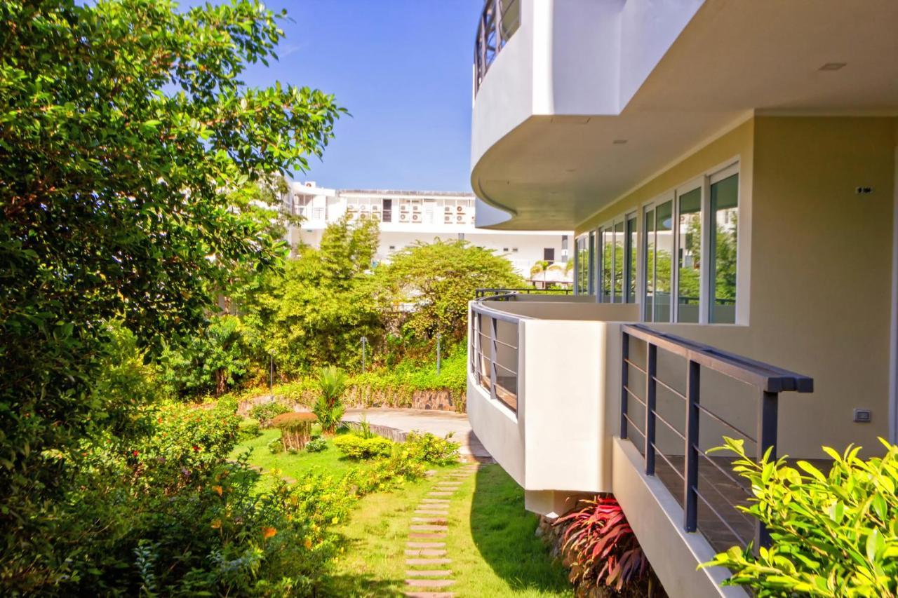 Hill Side Karon Kata Beach Condo Phuket Bagian luar foto